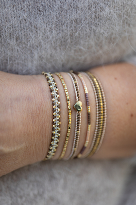 june brown gold - afb. 2